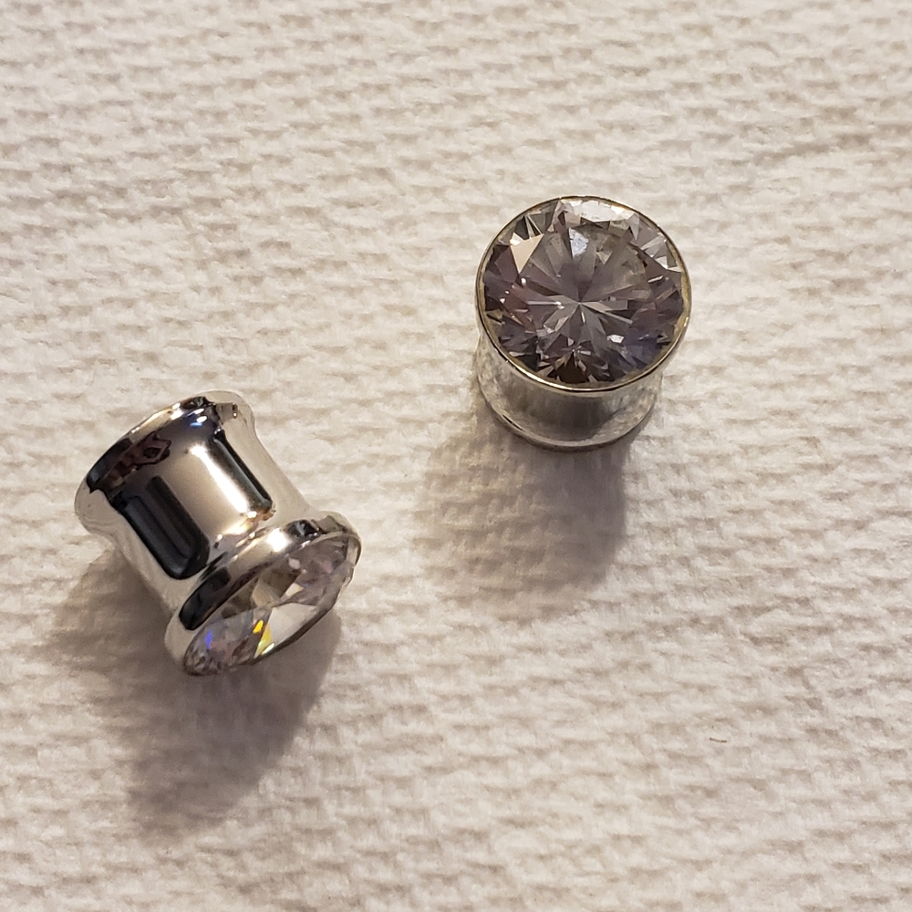 Anatometal Gemmed Plugs 7/16"